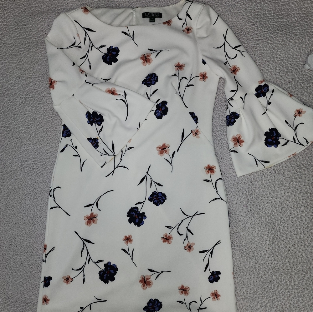 Ralph Lauren Stunning ๐ Boho Style Floral Bell Sleeve Dress - Picture 11 of 16